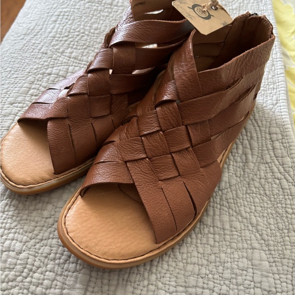 Born Women's Sandals - Brown - Picture 5 of 7